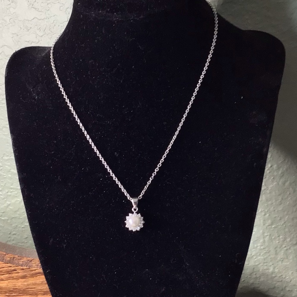 Vintage Pearl Starburst Necklace, 18”, silver